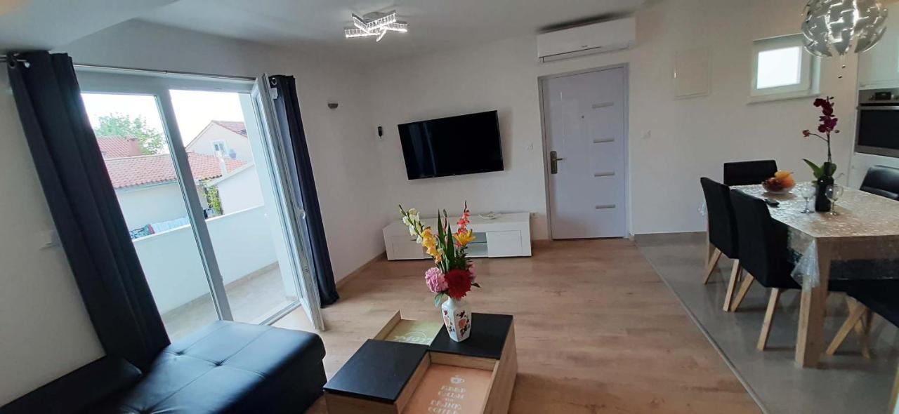 Penthaus Apartment N&M Baška Voda Екстериор снимка