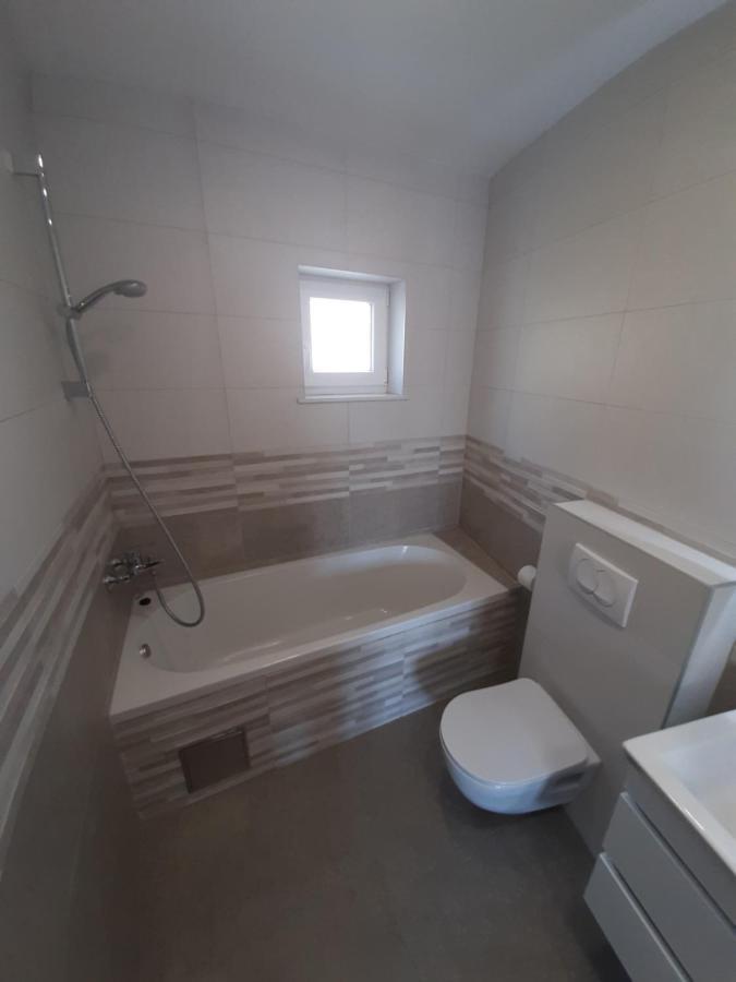 Penthaus Apartment N&M Baška Voda Екстериор снимка