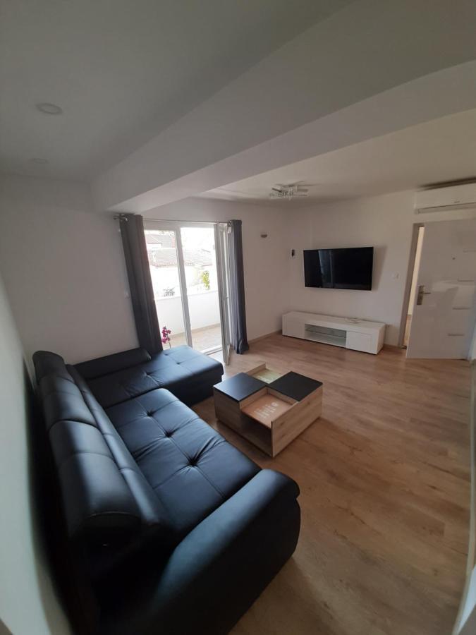 Penthaus Apartment N&M Baška Voda Екстериор снимка