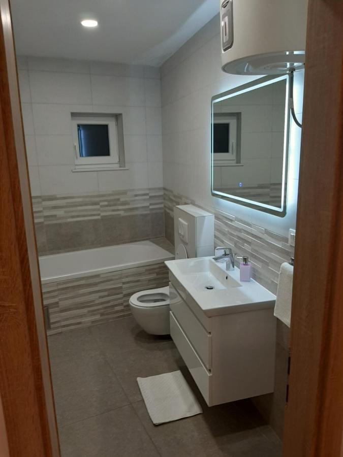 Penthaus Apartment N&M Baška Voda Екстериор снимка