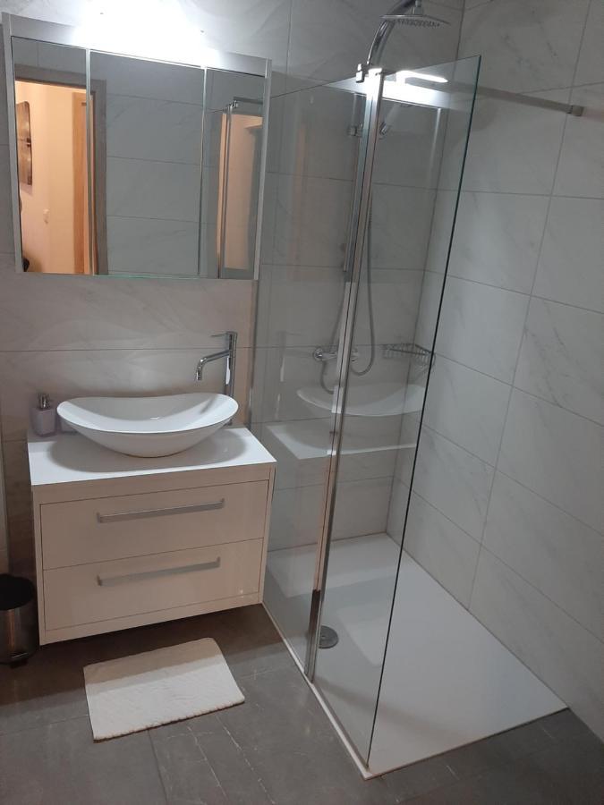 Penthaus Apartment N&M Baška Voda Екстериор снимка